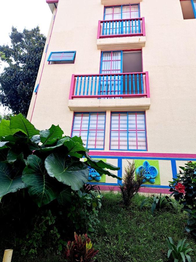 The Gardens By Hope Apartment Guatapé Екстериор снимка
